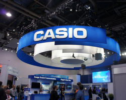 „Casio“ gamins išmanųjį laikrodį