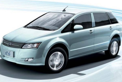 Taksi elektromobilius Londonui tieks kinai Taksi elektromobilius Londonui tieks kinai