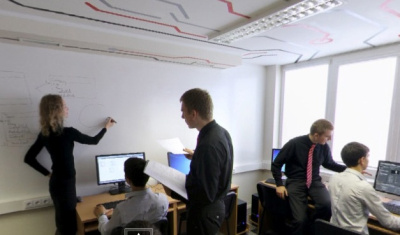 Dovana KTU Informatikos fakultetui – įrengta laboratorija Dovana KTU Informatikos fakultetui – įrengta laboratorija