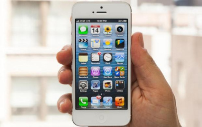 „Apple“ pagaliau beveik pilnai patenkina „iPhone 5“ paklausą „Apple“ pagaliau beveik pilnai patenkina „iPhone 5“ paklausą