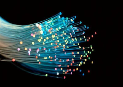 Mokslininkai, panaudoję „dvynių bangas“, pasiekė 400 Gbps spartą optiniu kabeliu Mokslininkai, panaudoję „dvynių bangas“, pasiekė 400 Gbps spartą optiniu kabeliu