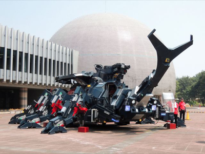 Japonų inžinierius kuria gigantiškus robotus – vabalus