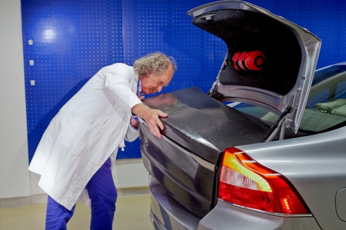 „Volvo“ įgyvendino revoliucinį elektromobilių projektą