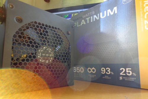 „Antec EarthWatts Platinum 650“ apžvalga
