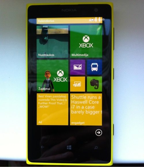 Karlas Zeisas juo didžiuotųsi: „Nokia Lumia 1020“ apžvalga