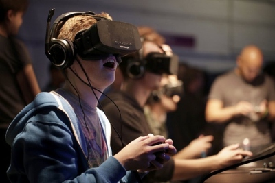„Oculus VR“ panaudos „Facebook“, kad sukurtų MMO žaidimą su milijardu žaidėjų