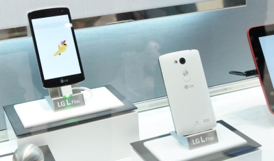 LG pristato du naujus „L Series“ serijos išmaniuosius telefonus