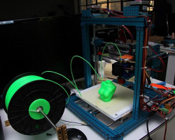 Kaip pasidaryti 3D spausdintuvą savo rankomis?