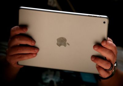 „Apple“ vadovybė ir toliau tiki šviesia „iPad“ ateitimi