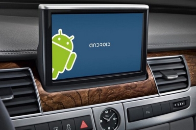 „Google“ kuria į automobilius diegiamą „Android“ versiją