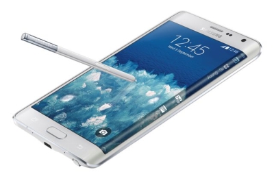 Pirmasis „Samsung“ telefonas su šone užlenktu ekranu „Galaxy NoteEdge“ – jau Lietuvoje