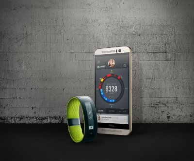 HTC pristato išmaniąją GPS apyrankę sportininkams