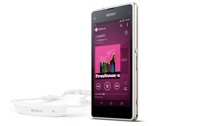 „Sony“ pristatė išmanųjį telefoną „Xperia J1 Compact“
