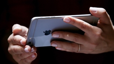 „Apple“ užpatentavo naują kompozitinę medžiagą „Apple“ užpatentavo naują kompozitinę medžiagą