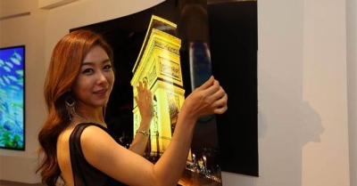 „LG“ į OLED technologijas investuoja 8,5 mlrd. dolerių „LG“ į OLED technologijas investuoja 8,5 mlrd. dolerių