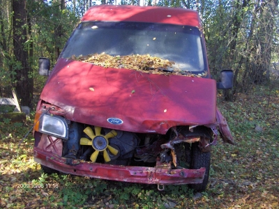 Senų automobilių dalys ir toliau keliauja į sąvartynus ar į pakeles Senų automobilių dalys ir toliau keliauja į sąvartynus ar į pakeles