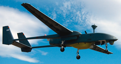 Australijoje kariniam dronui suteikta teisė laisvai skraidyti