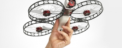 „Snap“ dronas sugeba saugiai sudužti „Snap“ dronas sugeba saugiai sudužti