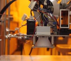 3D spausdintuvai žengia į priekį