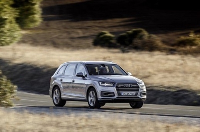 „Audi Q7“ – dabar jau ir hibridinis „Audi Q7“ – dabar jau ir hibridinis