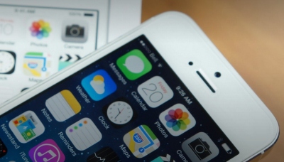 „Apple“ gali tęsti „iPhone 5S“ prekybą, atnaujinusi vidinius komponentus „Apple“ gali tęsti „iPhone 5S“ prekybą, atnaujinusi vidinius komponentus