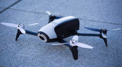 Naujasis „Parrot“ dronas skraidys ilgiau
