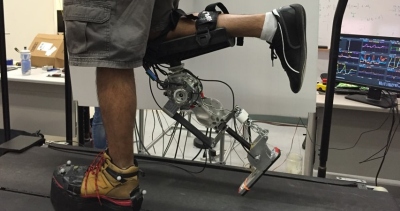 Naujieji kojų protezai veiks pagal neuroraumeninės kontrolės sistemą