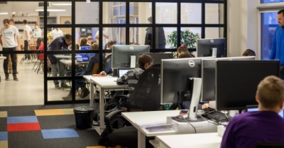 Vilniuje moksleiviai dalyvavo kūrybinio programavimo popietėje Vilniuje moksleiviai dalyvavo kūrybinio programavimo popietėje