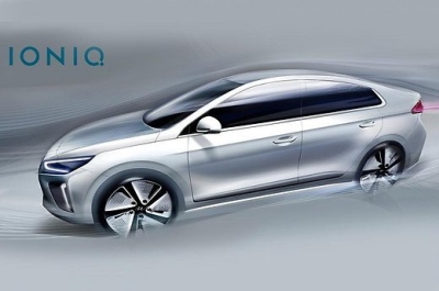 Naujasis „Hyundai“ turės tris elektrines versijas Naujasis „Hyundai“ turės tris elektrines versijas