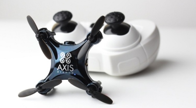 „Axis Vidius“: mažiausias dronas su kamera „Axis Vidius“: mažiausias dronas su kamera