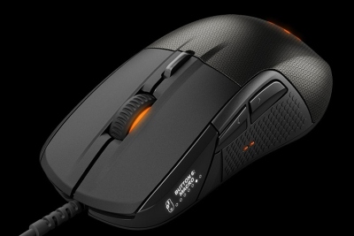 Pelė žaidimų mėgėjams „SteelSeries Rival 700“ su OLED ekranu ir atgaliniu ryšiu Pelė žaidimų mėgėjams „SteelSeries Rival 700“ su OLED ekranu ir atgaliniu ryšiu