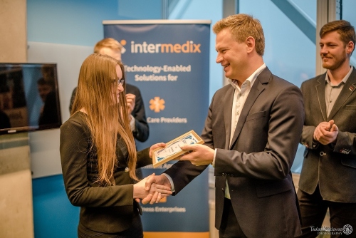 Geriausiems KTU informatikams – „Intermedix Lietuva“ stipendijos Geriausiems KTU informatikams – „Intermedix Lietuva“ stipendijos