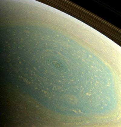 NASA atskleidė paslaptį apie Saturno žiedus NASA atskleidė paslaptį apie Saturno žiedus