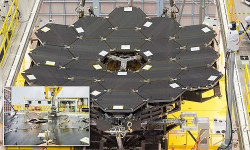 Pagamintas paskutinis „Laiko mašina“ vadinamo teleskopo veidrodinis elementas