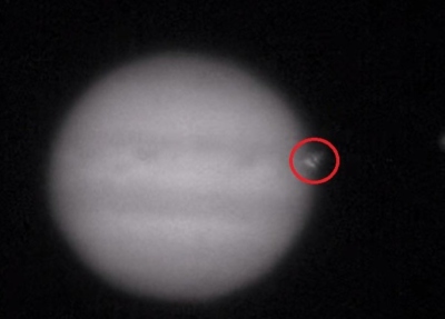 Astronomas mėgėjas nufilmavo Jupiterio susidūrimą su NSO Astronomas mėgėjas nufilmavo Jupiterio susidūrimą su NSO
