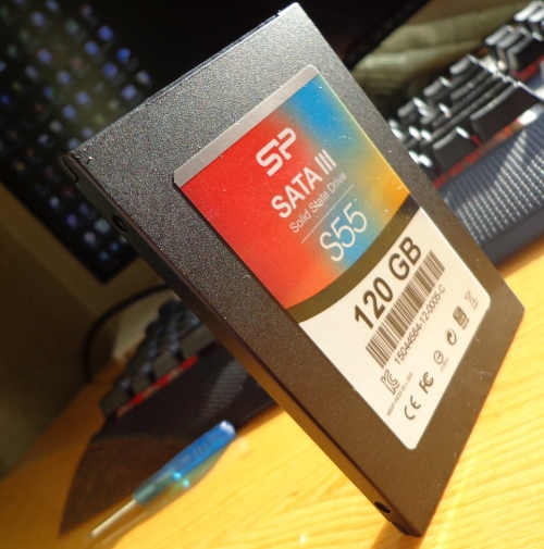 120 GB talpa 2016-aisiais: „Silicon Power S55“ SSD disko apžvalga