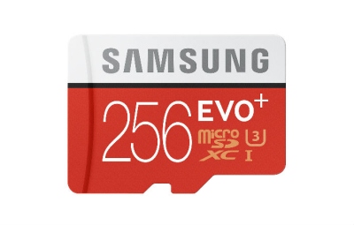 „Samsung“ tikina sukūrę rekordinės talpos „microSD“ kortelę „Samsung“ tikina sukūrę rekordinės talpos „microSD“ kortelę