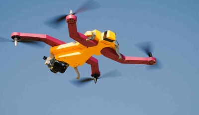 „3D Robotics“ atnaujino kvadrokopterį „AirDog“