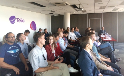 Lietuvos startuoliai savo idėjas pirmą kartą pristatė IT grandams