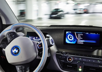 Vokietijoje norima į autonominius automobilius montuoti „juodąsias dėžes“ Vokietijoje norima į autonominius automobilius montuoti „juodąsias dėžes“