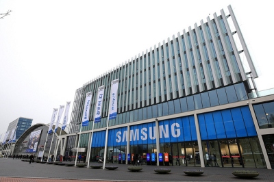 „Samsung“ pelnas šiemet augo antrą ketvirtį iš eilės