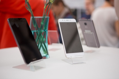 Lietuvoje pristatyti „Honor 7 Lite“ ir „Honor 8“ išmanieji telefonai Lietuvoje pristatyti „Honor 7 Lite“ ir „Honor 8“ išmanieji telefonai