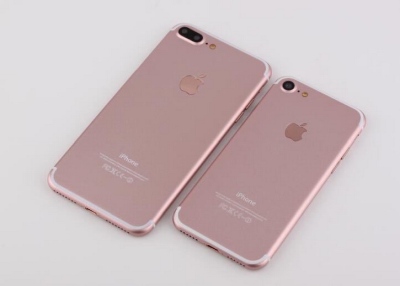 Pasirodė rožinių „iPhone 7“ ir „iPhone 7 Plus“ nuotraukos Pasirodė rožinių „iPhone 7“ ir „iPhone 7 Plus“ nuotraukos