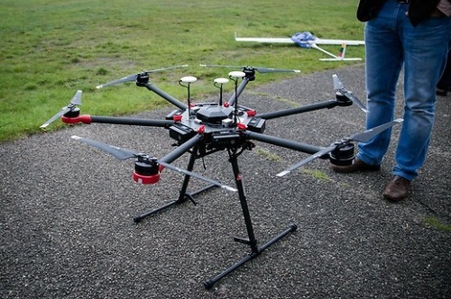 Bandomi pažaboti dronų turėtojai