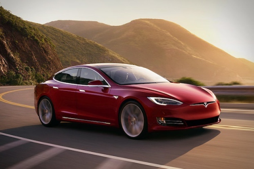 Vokietijos valdžia nusprendė sutramdyti „Tesla“ Vokietijos valdžia nusprendė sutramdyti „Tesla“