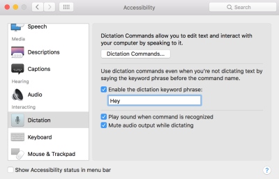 „Siri“ iškvietimas balsu „macOS Sierra“ operacinėje sistemoje