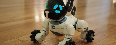 Žaislinis robotas-šuo „WowWee CHiP“ Žaislinis robotas-šuo „WowWee CHiP“