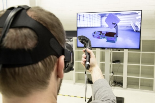 Virtualios realybės technologijos nėra skirtos tik žaidimams – kam jas jau naudoja „Audi“