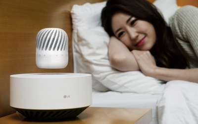 LG pristato nešiojamą garso kolonėlę LG pristato nešiojamą garso kolonėlę