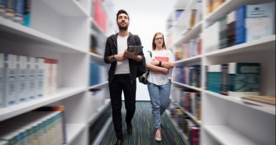 Stipriausi Lietuvos universitetai imasi atsakomybės gerinti studijų kokybę ir didinti mokslo pažangą Stipriausi Lietuvos universitetai imasi atsakomybės gerinti studijų kokybę ir didinti mokslo pažangą